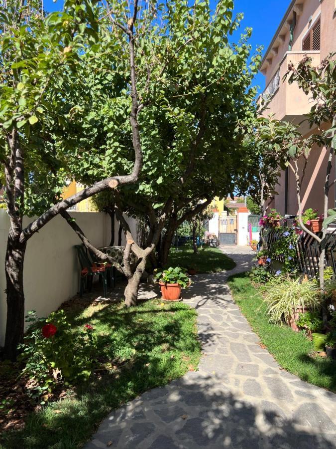 Apartamento La Terrazza Olbia Exterior foto